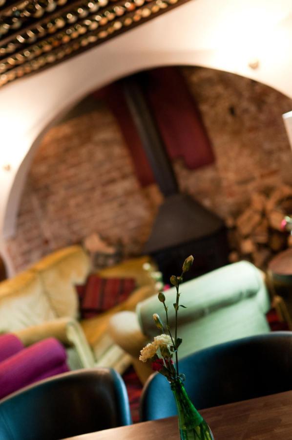 Oak Inn Upton Snodsbury Ngoại thất bức ảnh